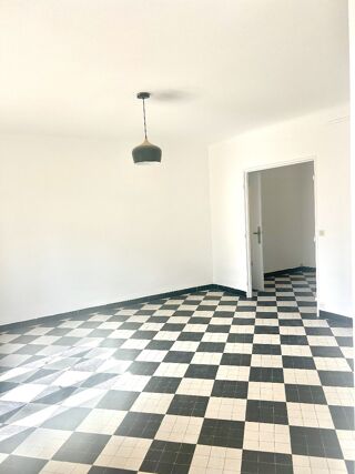 Appartement à louer 3 pièces 87 m²