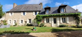 Maison 8 pièces 249 m² · à Le Lion-d'Angers · 249 m² · 572 000 €