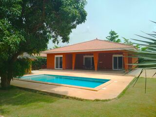  Maison � vendre 4 pi�ces 200 m� Saly