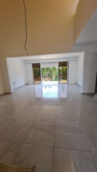  Villa à vendre 5 pièces 140 m²