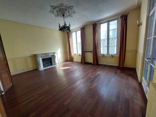  Maison  vendre 10 pices 300 m