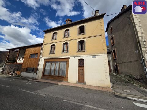   Maison Maison - 7 pièce(s) - 170 m²