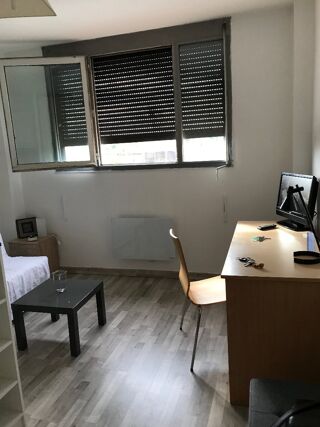  Appartement à louer 1 pièce 20 m²