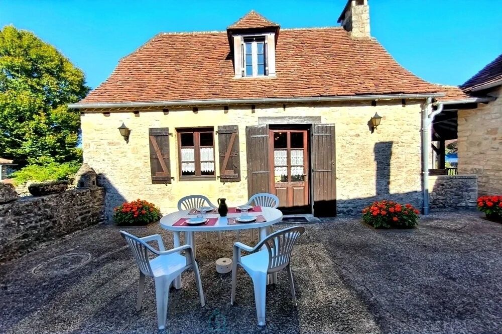 Maison 4 pièces 82 m² · à Fanlac · 82 m² · 232 000 €