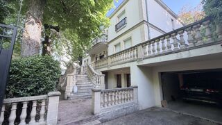  Villa à vendre 12 pièces 301 m²