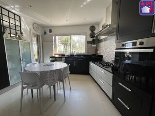  Villa à vendre 5 pièces 160 m²