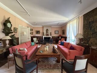  Maison à vendre 10 pièces 463 m²
