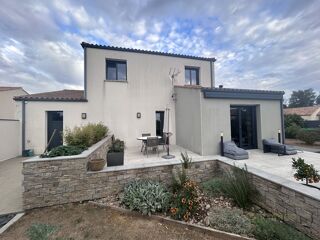  Maison à vendre 5 pièces 148 m²