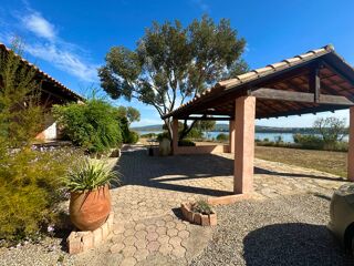  Maison  vendre 3 pices 270 m