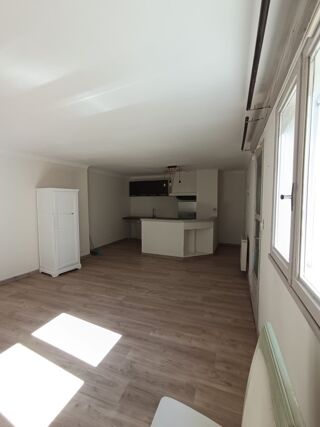 Immeuble à vendre 180 m²