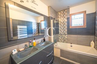  Maison  vendre 4 pices 70 m