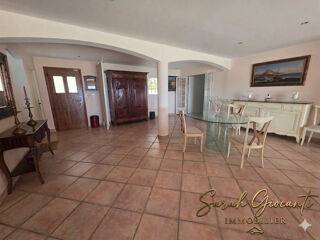  Villa � vendre 6 pi�ces 307 m�