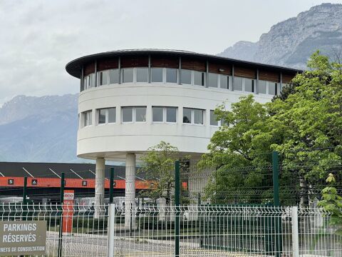 Bureau 1627684 38760 Varces allieres et risset