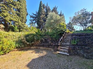  Maison � vendre 9 pi�ces 245 m�