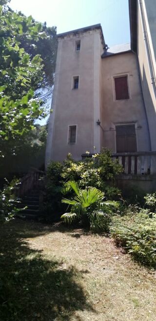  Maison � vendre 9 pi�ces 240 m�