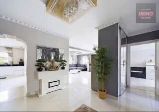  Villa � vendre 8 pi�ces 310 m�