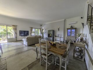  Maison � vendre 9 pi�ces 290 m�