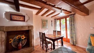  Villa � vendre 15 + pi�ces 492 m�