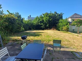  Maison à louer 10 pièces 190 m²