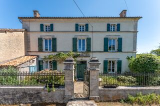  Maison  vendre 8 pices 209 m