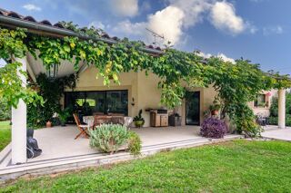  Maison � vendre 6 pi�ces 200 m�