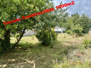  Terrain  vendre 4 pices 1300 m