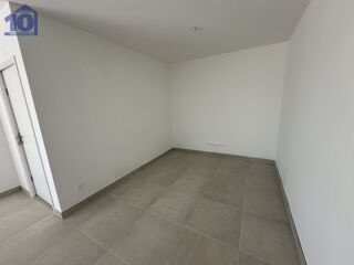  Maison 4 pièces 94 m² Thezan les beziers