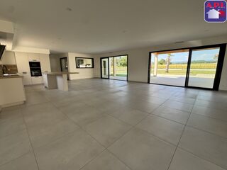  Villa à vendre 5 pièces 185 m²