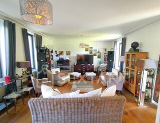  Villa à vendre 7 pièces 488 m²