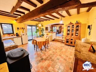  Maison � vendre 9 pi�ces 243 m�