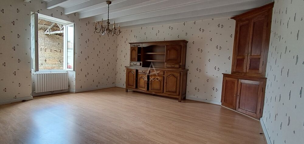 Vente Villa Maison en pierre Ruffec