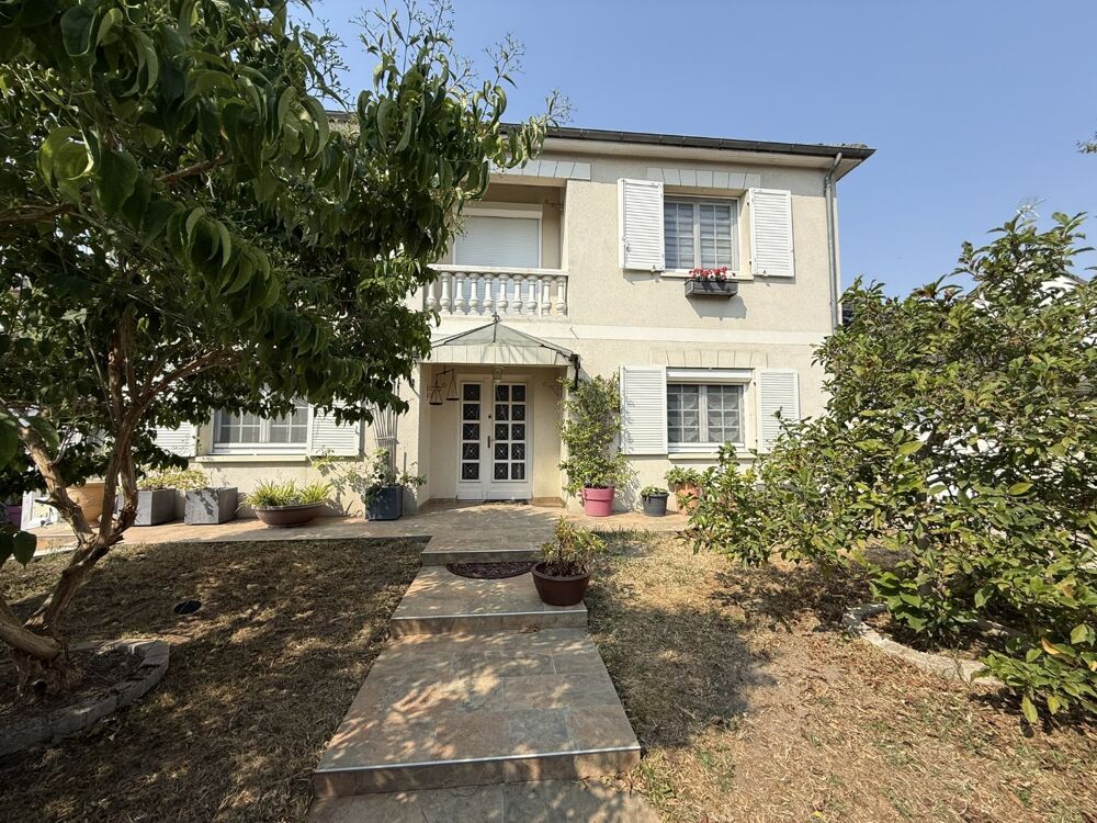 Maison 6 pièces 153 m² · à Orleans · 153 m² · 398 000 €