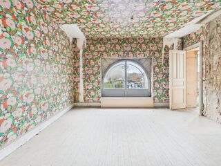  Immeuble � vendre 502 m�