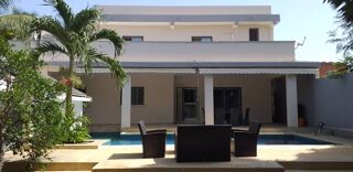  Maison � vendre 11 pi�ces 250 m� Saly niakh niakhal