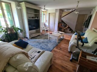  Maison à vendre 15 + pièces 565 m²