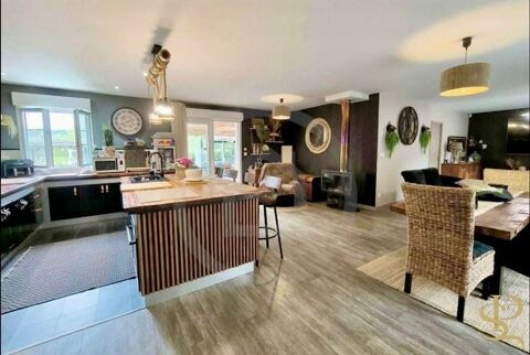   Maison Maison - 6 pi�ce(s) - 148 m�