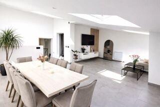  Maison � vendre 10 pi�ces 210 m�