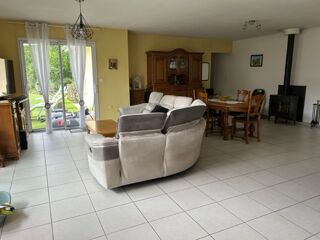 Maison � vendre 15 + pi�ces 332 m�