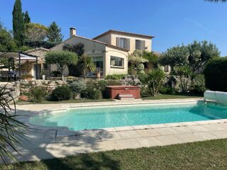  Villa � vendre 7 pi�ces 196 m�