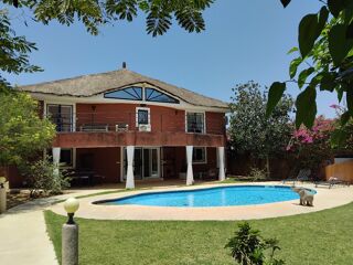  Maison � vendre 7 pi�ces 280 m� Ngaparou