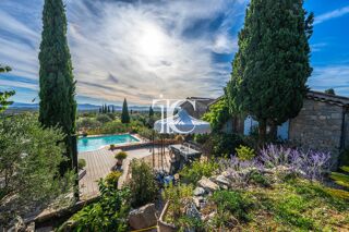  Villa à vendre 8 pièces 163 m²