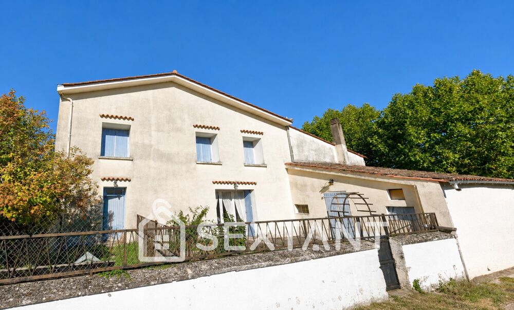Maison 6 pièces 120 m² · à Rouillac · 120 m² · 70 000 €