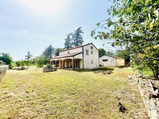  Villa  vendre 6 pices 165 m