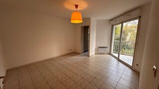  Appartement à louer 2 pièces 40 m²