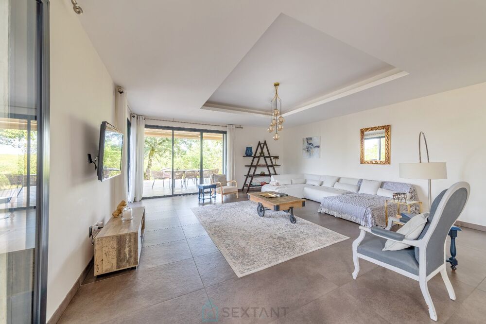 � vendre  Villa Lalbenque (46230)