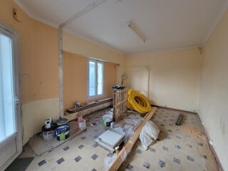  Maison  vendre 6 pices 146 m