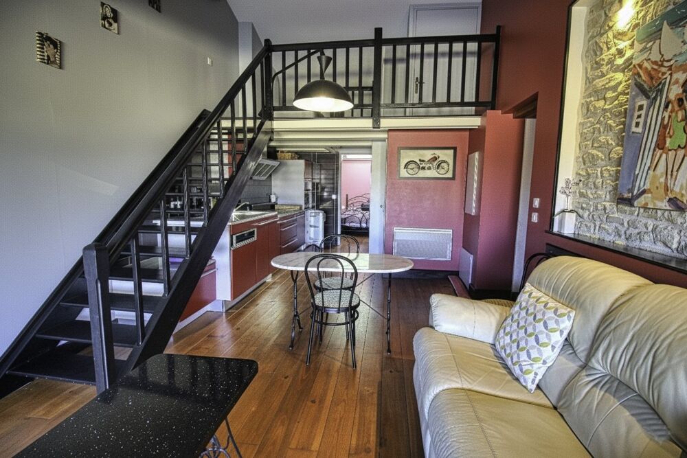 � vendre  Maison Priss�-la-Charri�re (79360)