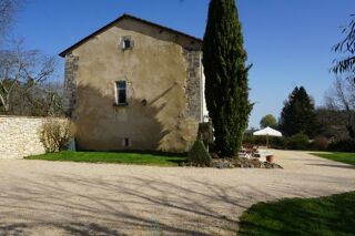  Villa � vendre 8 pi�ces 242 m�