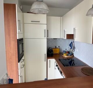  Appartement à louer 4 pièces 49 m²