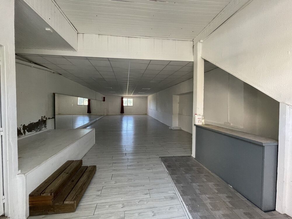   Local commercial Pezenas